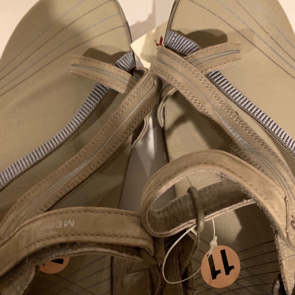 New Merrell Sand Casual Comfy sandals Size 11